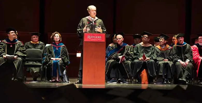 Keith Banks, a Rutgers economics alumnus and former vice chair of Bank of America, delivered the 2024 address to Rutgers Business School students completing graduate programs.